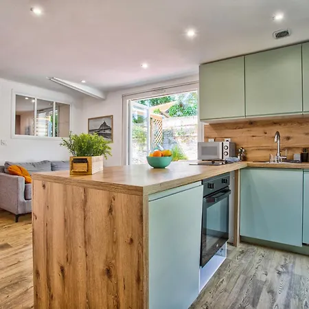 Privé Avec Jacuzzi Au Coeur De Appartement