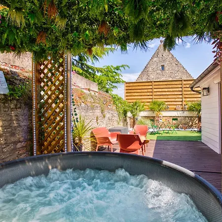 Apartment Fraichement Renovee - Jacuzzi Au Coeur De Caen