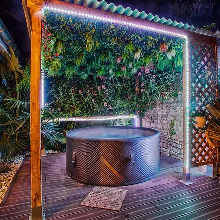 Privé Avec Jacuzzi Au Coeur De Caen