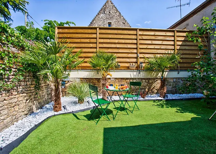 Apartment Fraichement Renovee - Jacuzzi Au Coeur De Caen