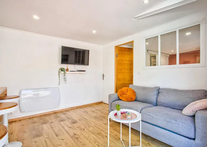 Apartment Fraichement Renovee - Jacuzzi Au Coeur De *